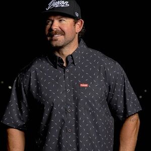 Dixxon Bolt party shirt.